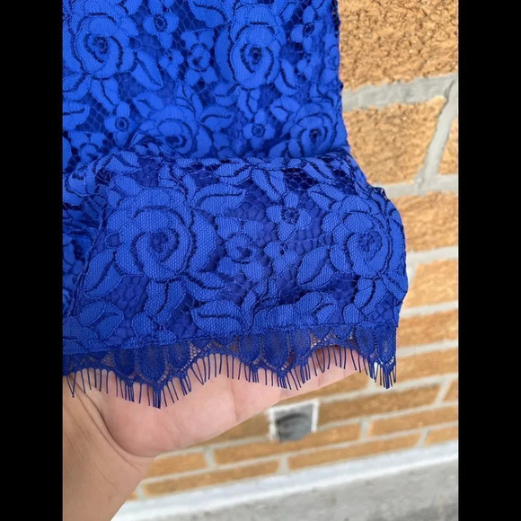 DIANE VON FURSTENBERG Royal Blue Lace Mini Dress 4 - Picture 7 of 16